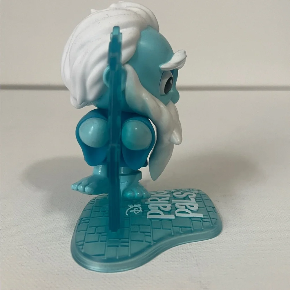 Disney Park Pals Haunted Mansion Gus Hitchhiking Ghost Park Pal